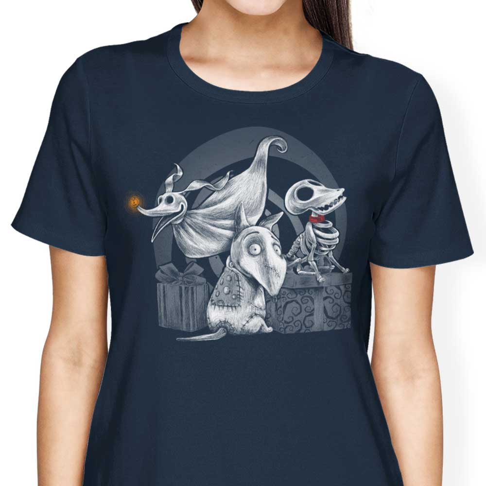 Eerie Dogs-themed Women's Clothing Apparel
