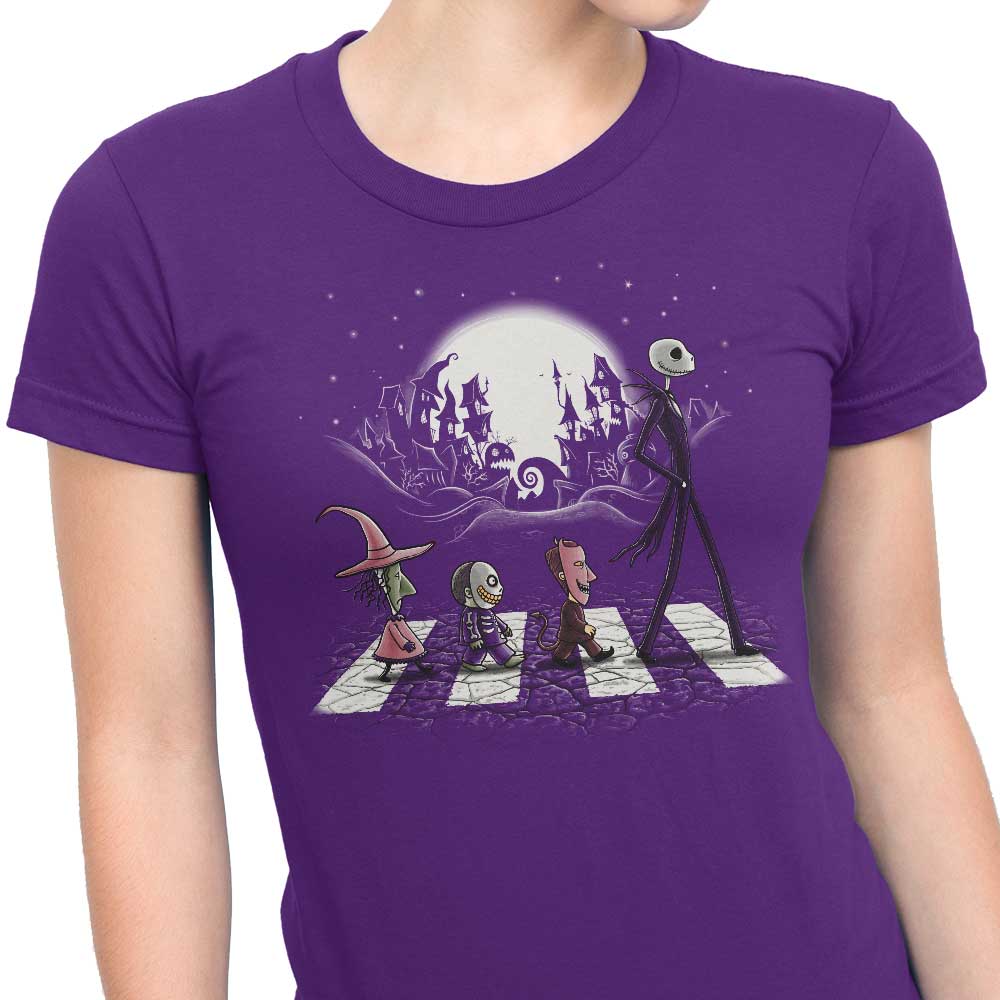 Tony Centeno's Halloween Road Women's Fashionable T-Shirts