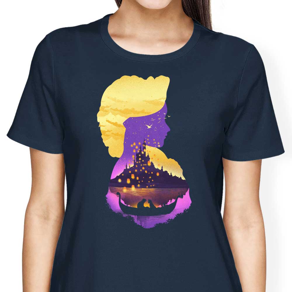 Elegant Women's Tower Princess Silhouette Apparel