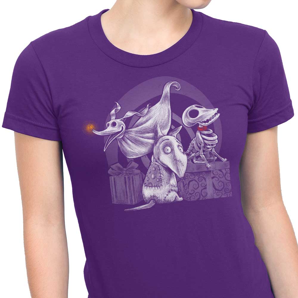 Eerie Dogs-themed Women's Clothing Apparel