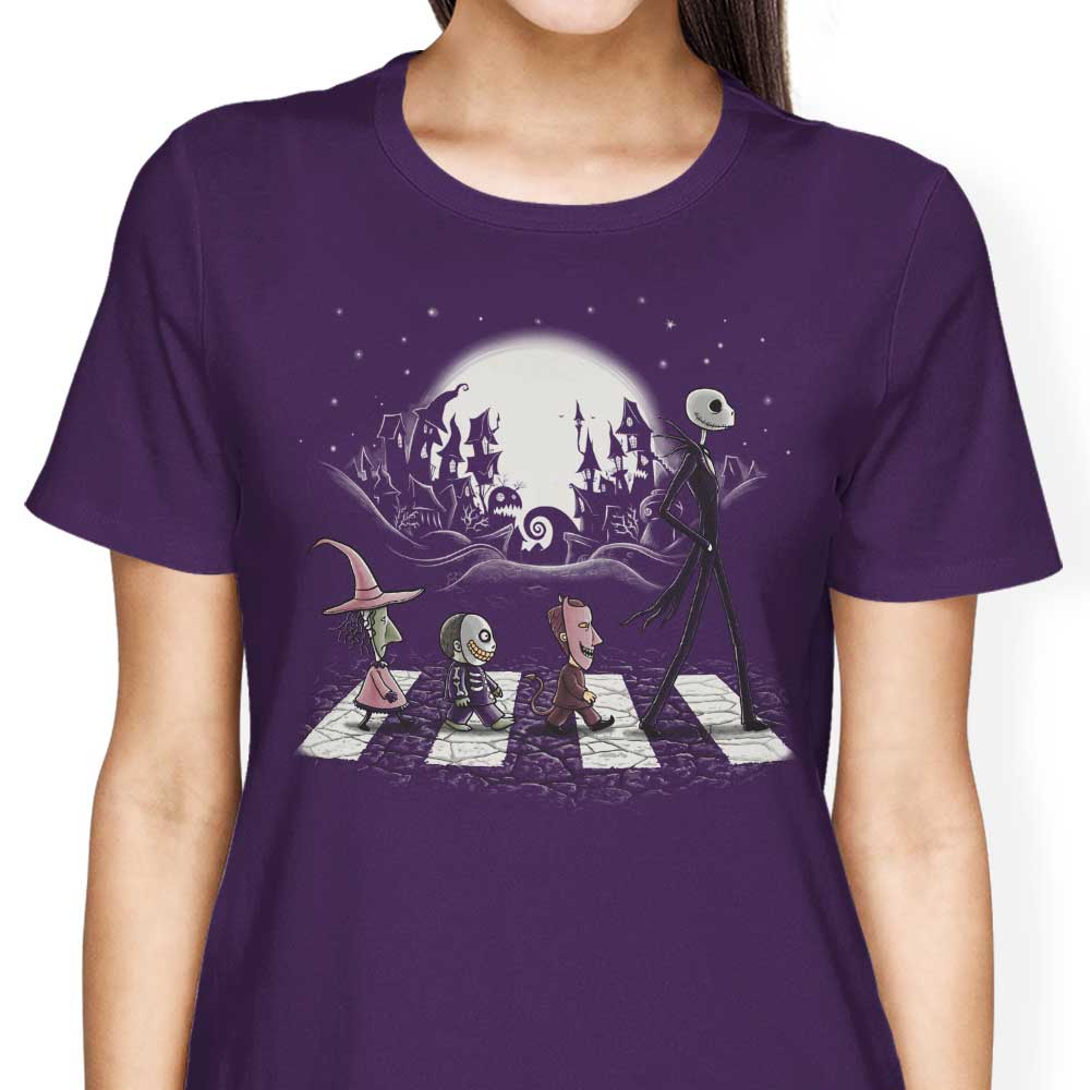 Tony Centeno's Halloween Road Women's Fashionable T-Shirts