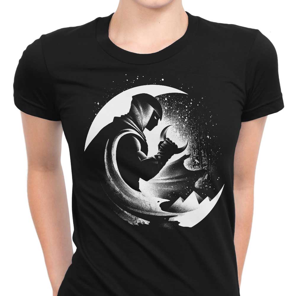 Alemaglia's Women's Crescent Moon T-Shirts in Various Sizes