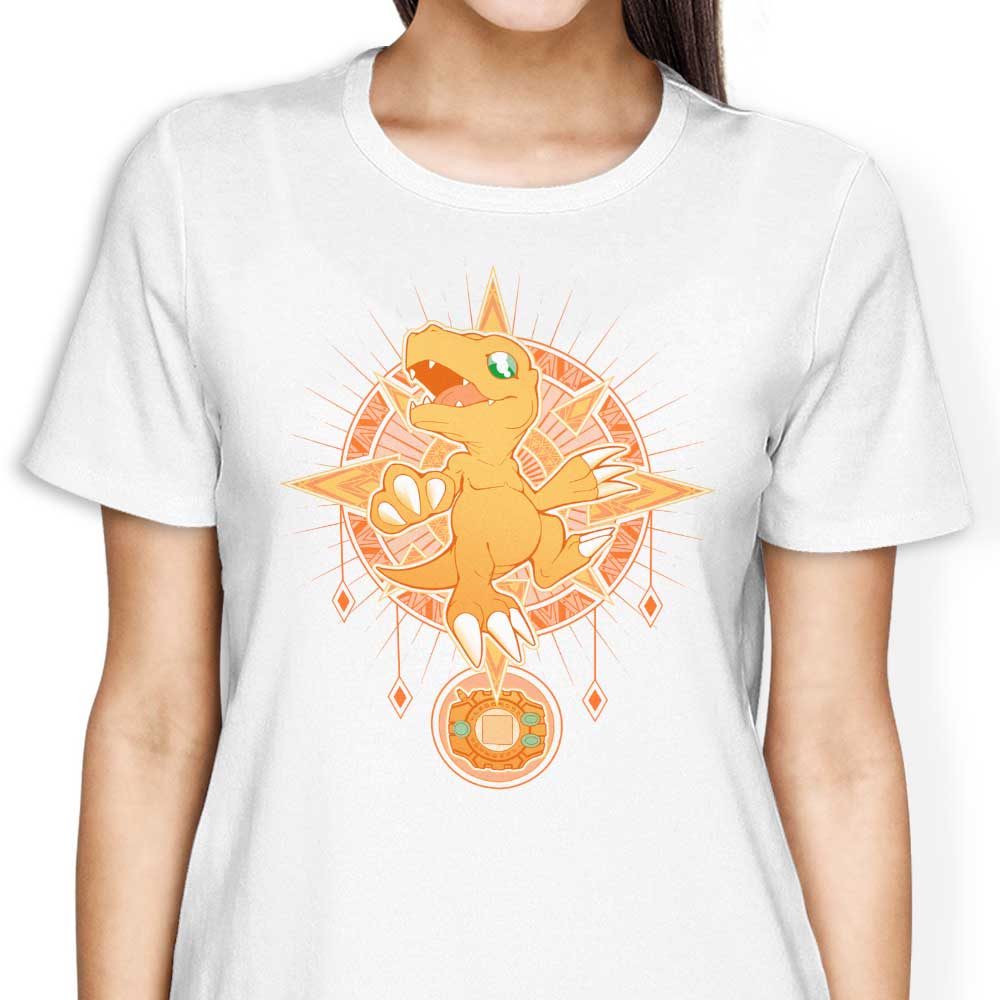 Courageous Crest - Stylish Women's Apparel Collection