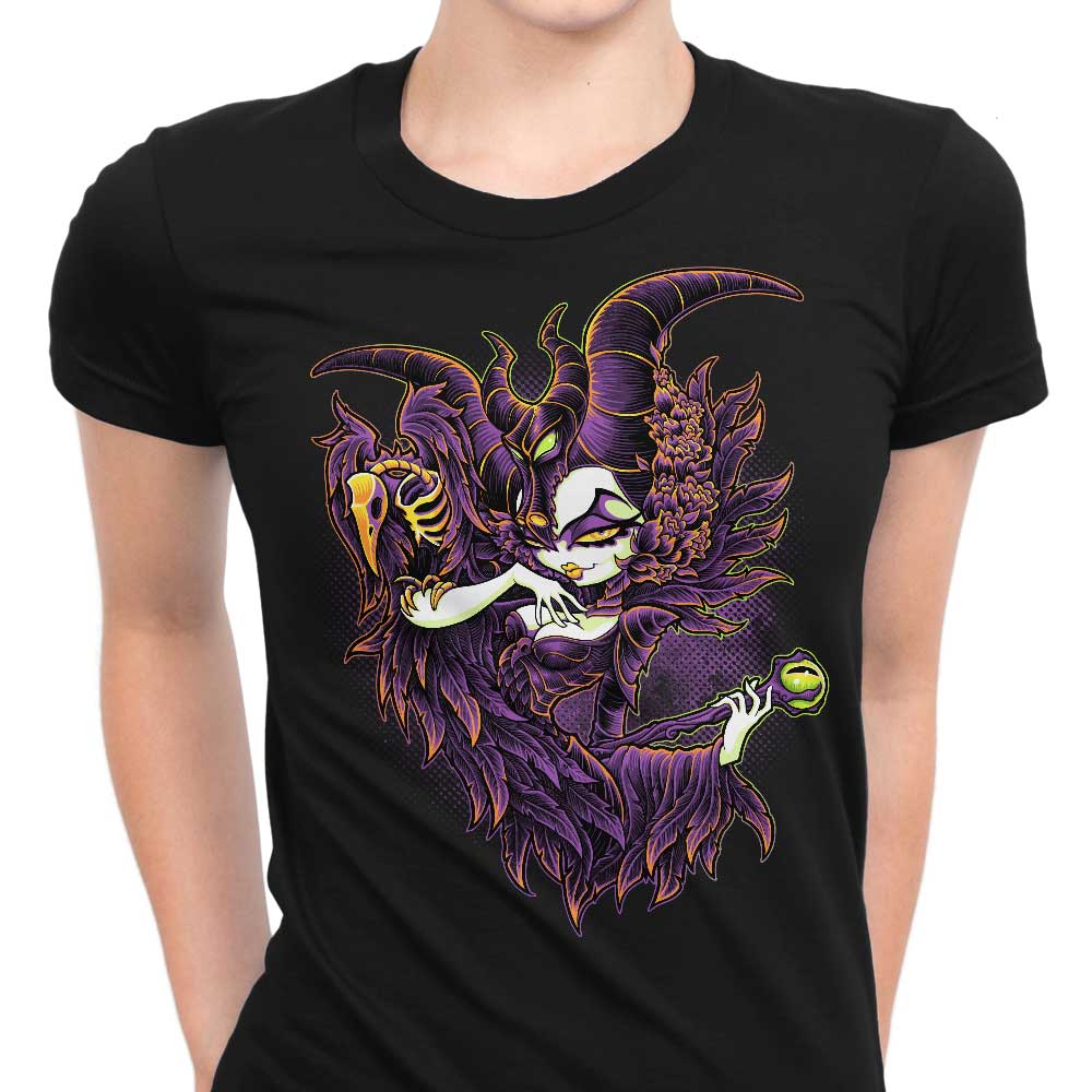 Jehsee's Women's Apparel - Malevolent Gaze T-Shirts in Various Sizes
