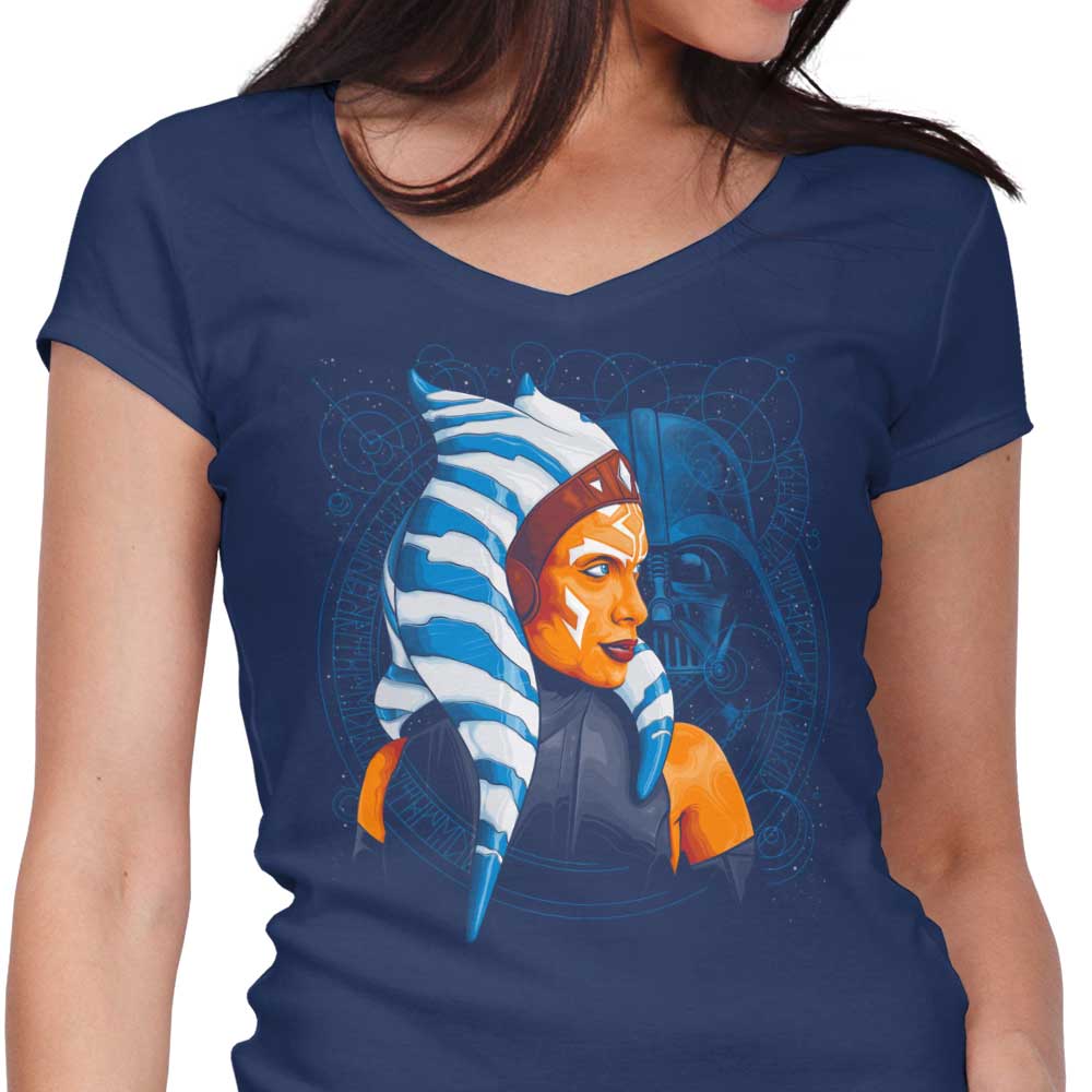 Women's Stylish V-Neck 'Master and Apprentice' Top