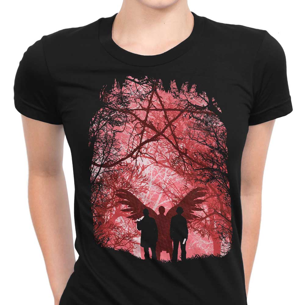 Renowned Hunters Women's Fashion Apparel - T-Shirts and Premium T-Shirts