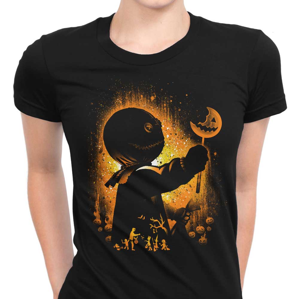 Spooky Halloween Ghost - Stylish Women's Apparel