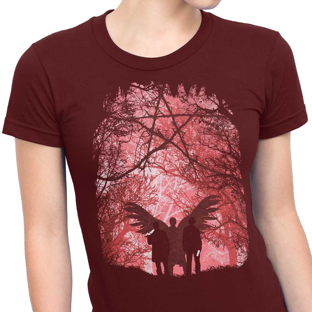 Renowned Hunters Women's Fashion Apparel - T-Shirts and Premium T-Shirts