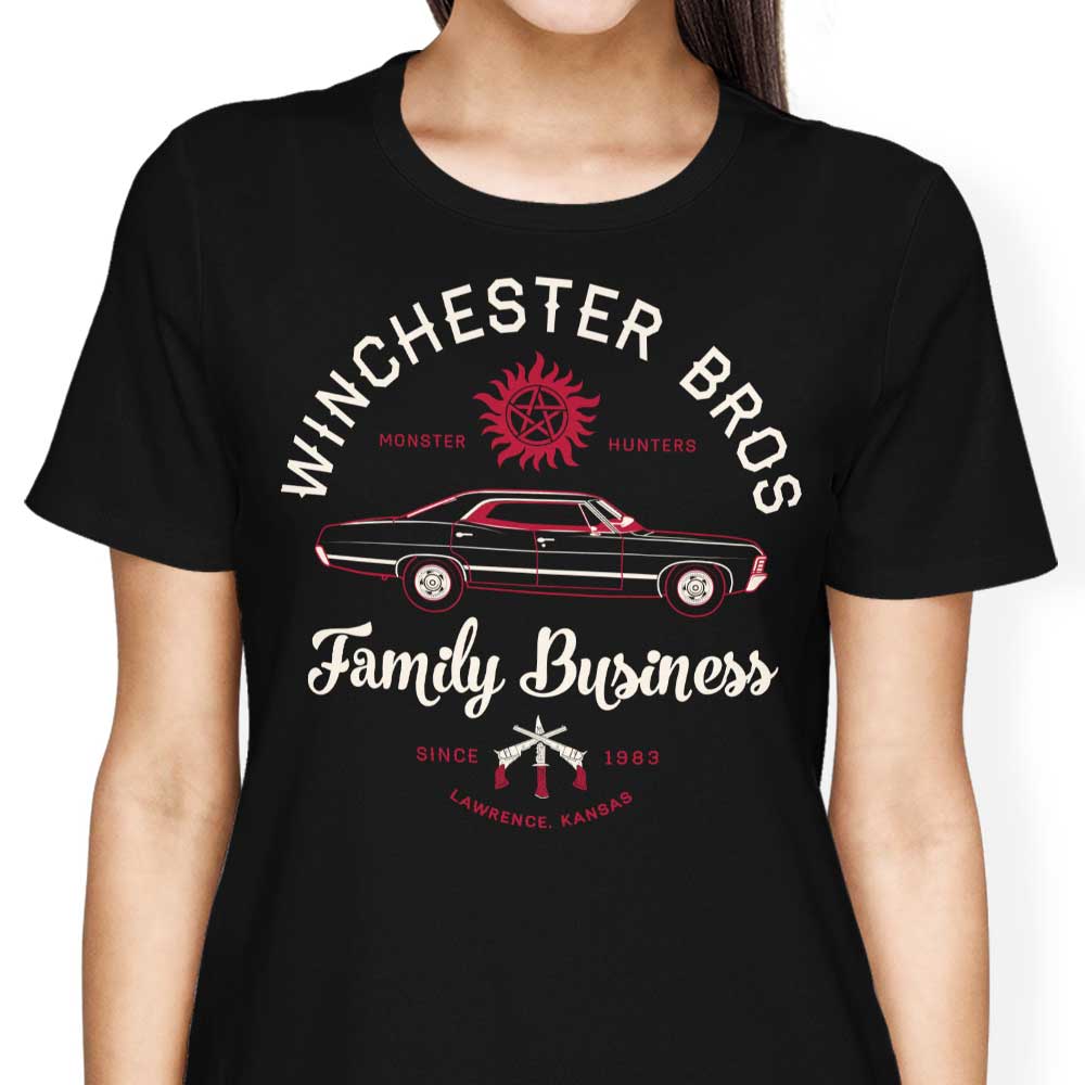 Women's Monster Hunters Clothing Apparel