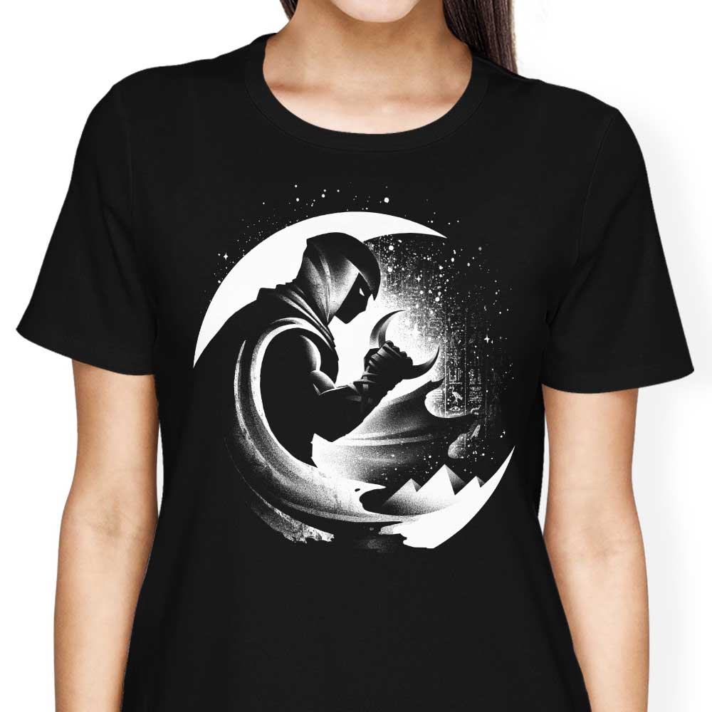 Alemaglia's Women's Crescent Moon T-Shirts in Various Sizes