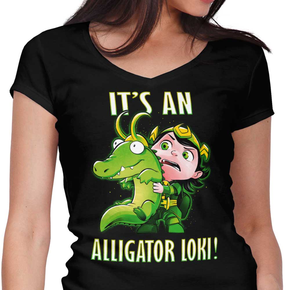 Stylish Women's Alemaglia V-Neck Alligator Print Top