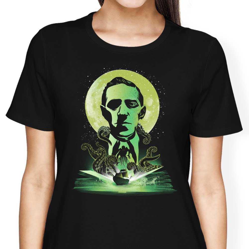 Lovecraft Book - Stylish Women's T - Shirts Collection