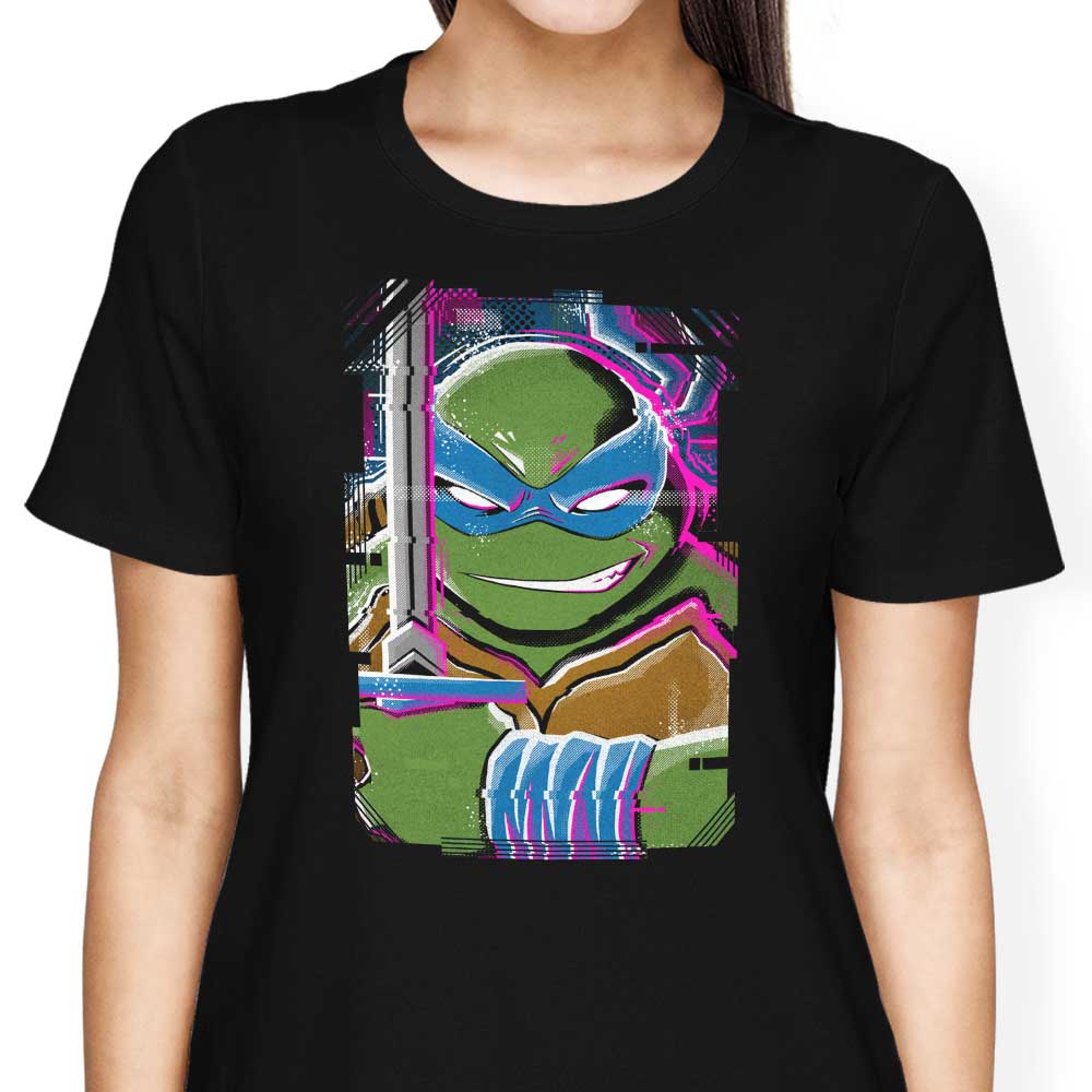 Leo Glitch Women's Fashion Apparel - Stylish T-Shirts and Premium T-Shirts