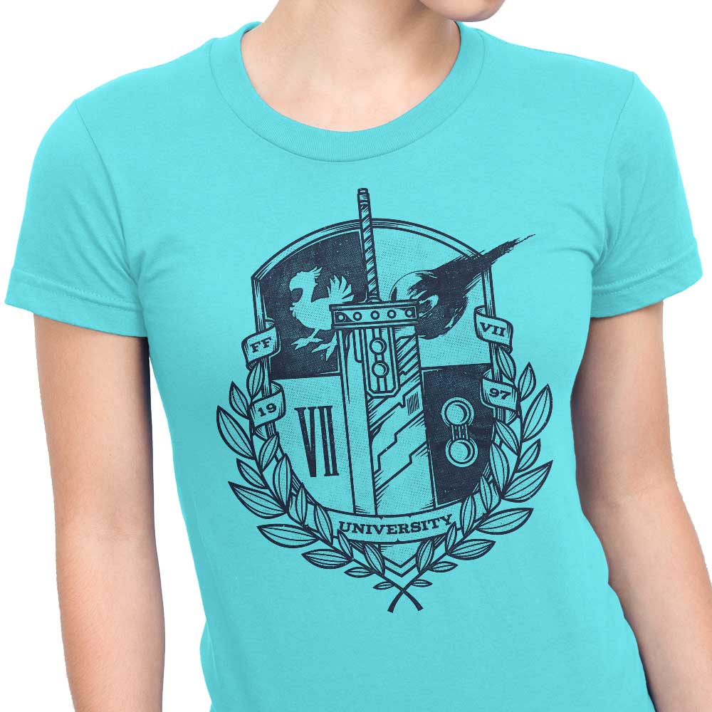 Alundrart Designs' Final University Women's Fashion Apparel Collection